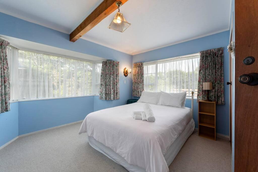 Villa Charming Hideaway Lago Lago Taupo Esterno foto